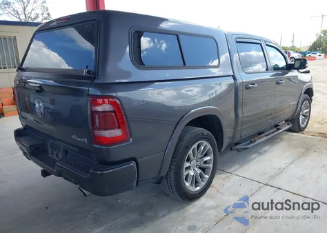 2022 Ram 1500 Laramie 4X4 5'7 Box z USA, uszkodzony, nr VIN 1C6SRFJT9NN269190